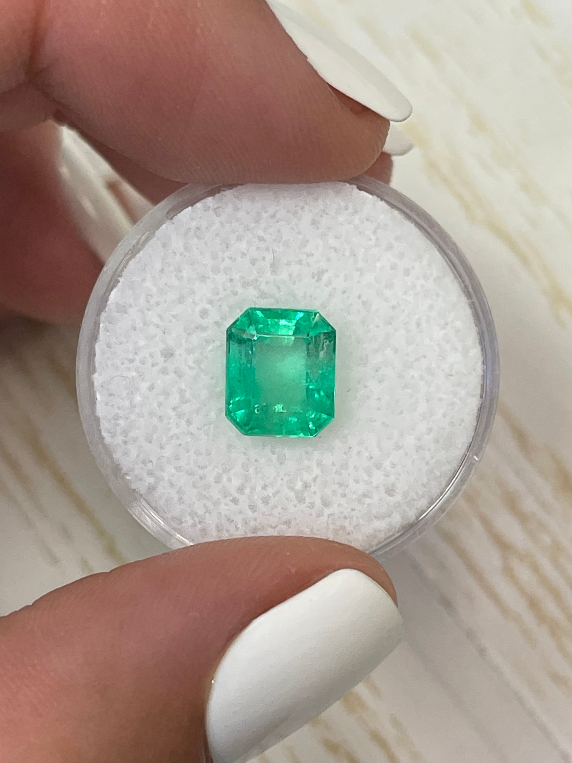 2.91 Carat Yellowish Green Natural Loose Colombian Emerald - Emerald Cut Gemstone for Jewelry Making, Engagement Rings & Luxury Gifts