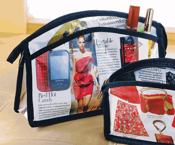 EEKO CHIC Large Arched Cosmetic Bag for Makeup Storage & Travel - Stylish Organizer for Toiletries, Brushes & Beauty Essentials - Perfect for Home, Salon & On-the-Go (ABL1075)