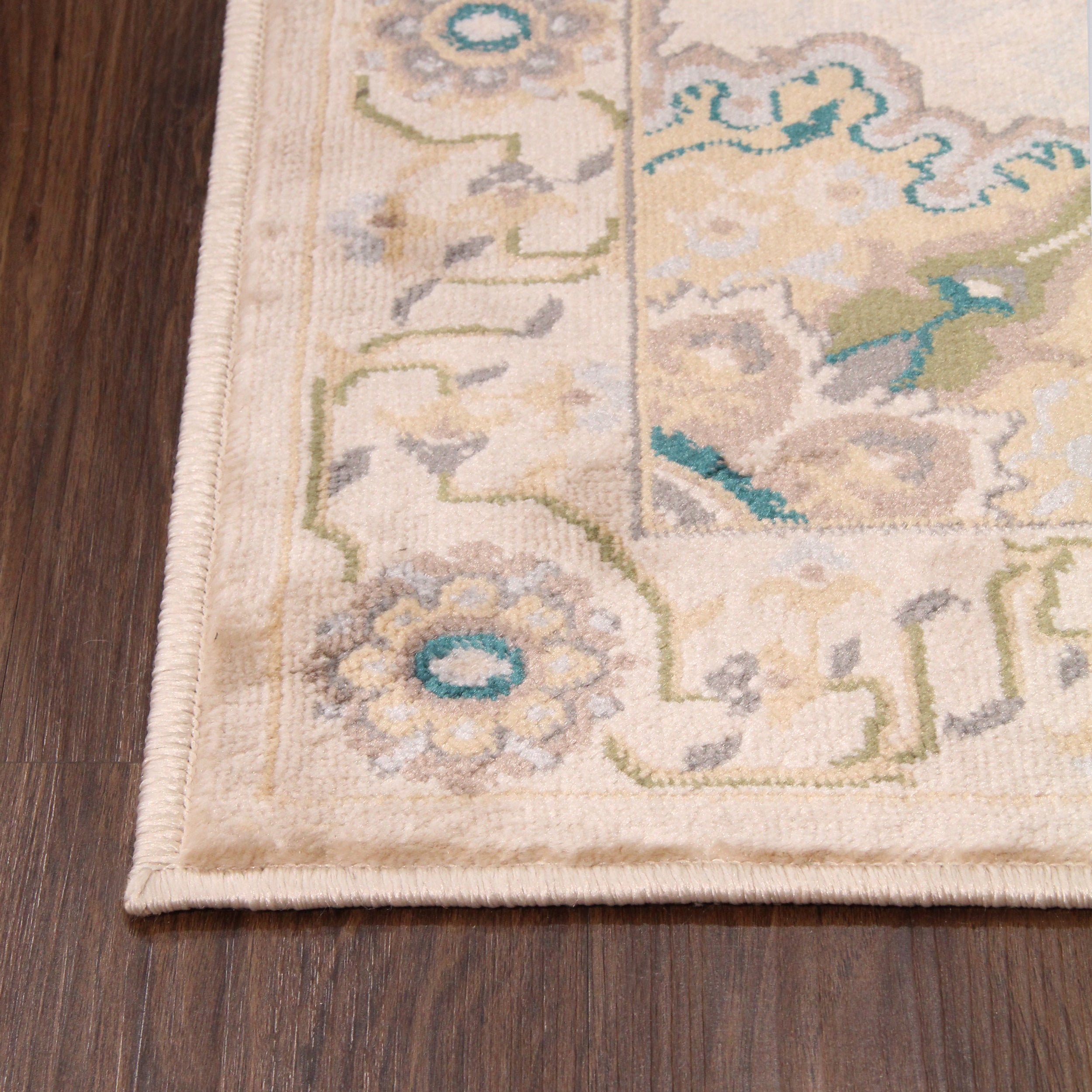 Edeline Medallion Oriental Indoor Area Rug - Soft Bohemian Style Carpet for Living Room, Bedroom & Dining Room Decor