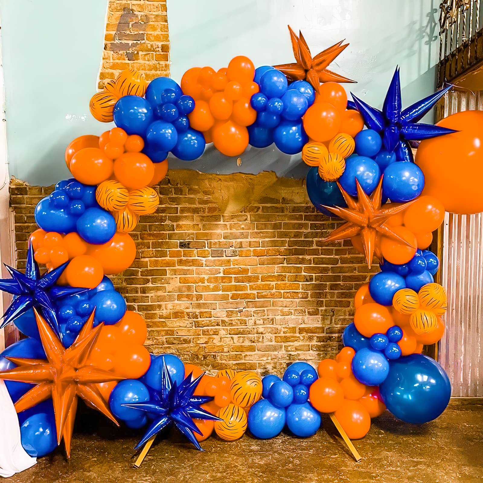 PartyWoo Orange Star Balloons 6 Pack - 14-Pointed Starburst Foil Balloons (22 & 27 Inch) with Ribbon - Large Mylar Star Balloons for Birthday Parties, Baby Showers, Graduation Decorations & Special Events