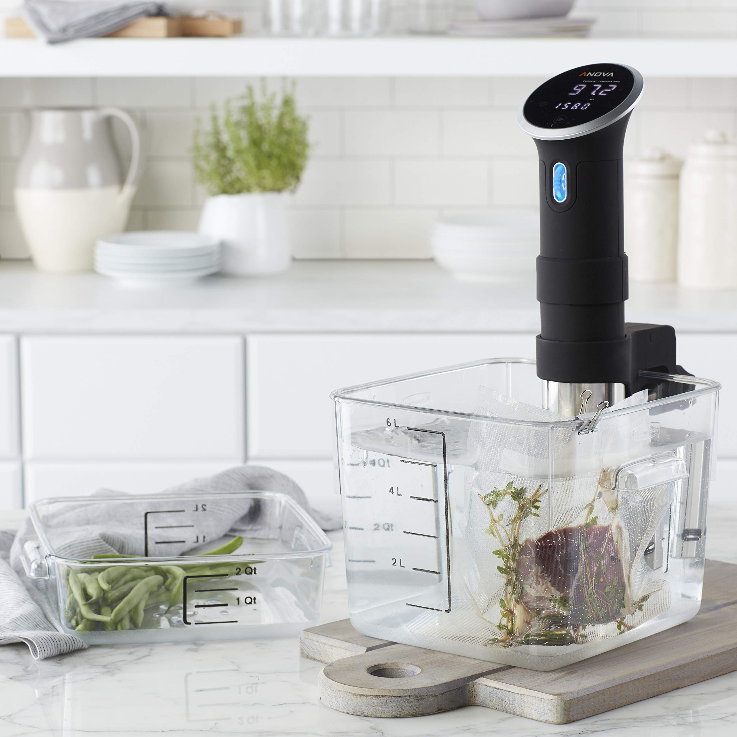 Rubbermaid 4 Quart Clear Plastic Food Storage Container - Space Saving Square Design for Kitchen, Sous Vide, Meal Prep & Leftovers | Durable & BPA-Free | Lid Sold Separately