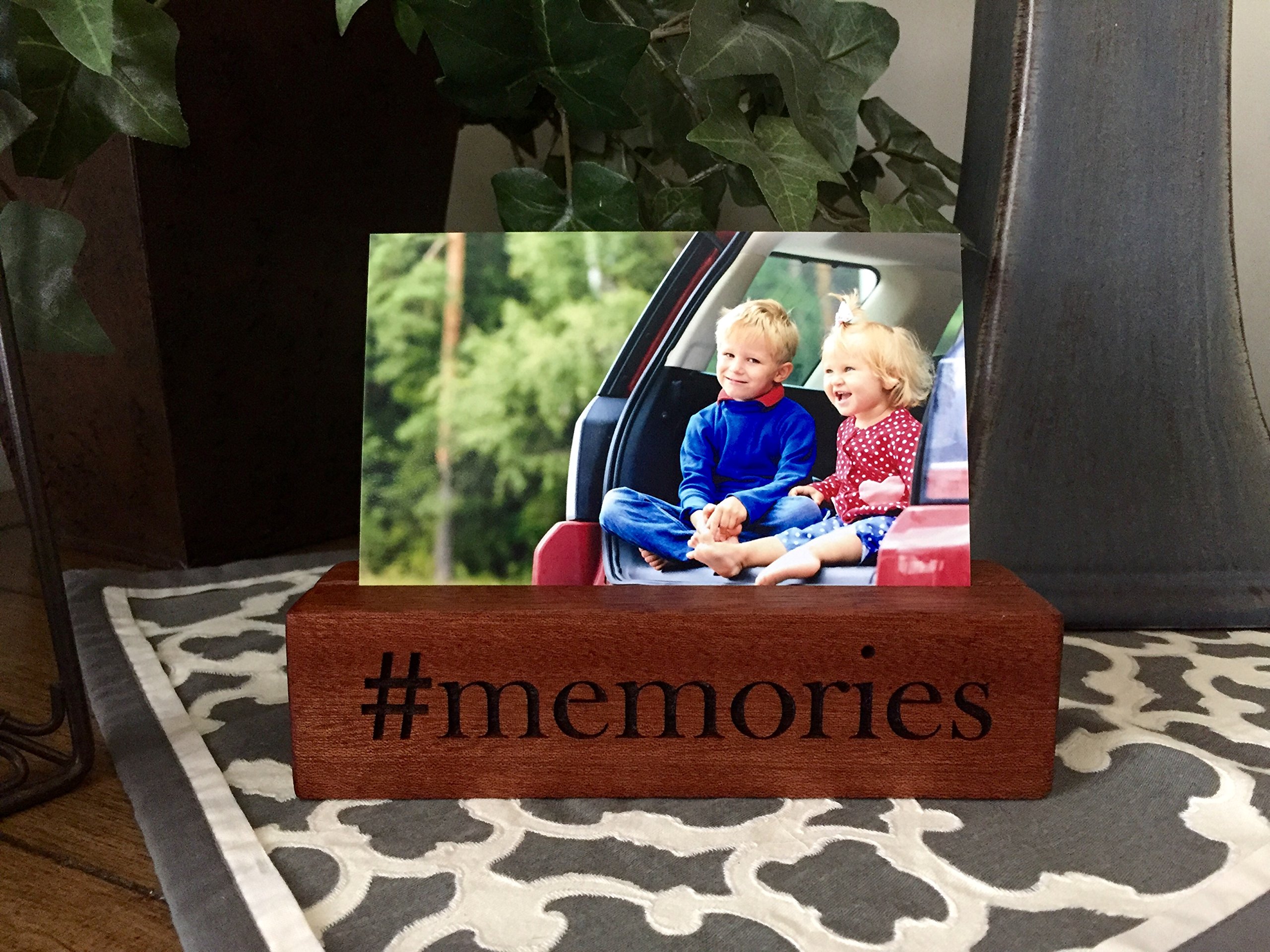 Qualtry Personalized Woodblock Photo Holder - Handcrafted Mahogany Picture Stand for Family & Friends | Unique Memory Frame Gift for Home Decor, Wedding, Anniversary & Office Display