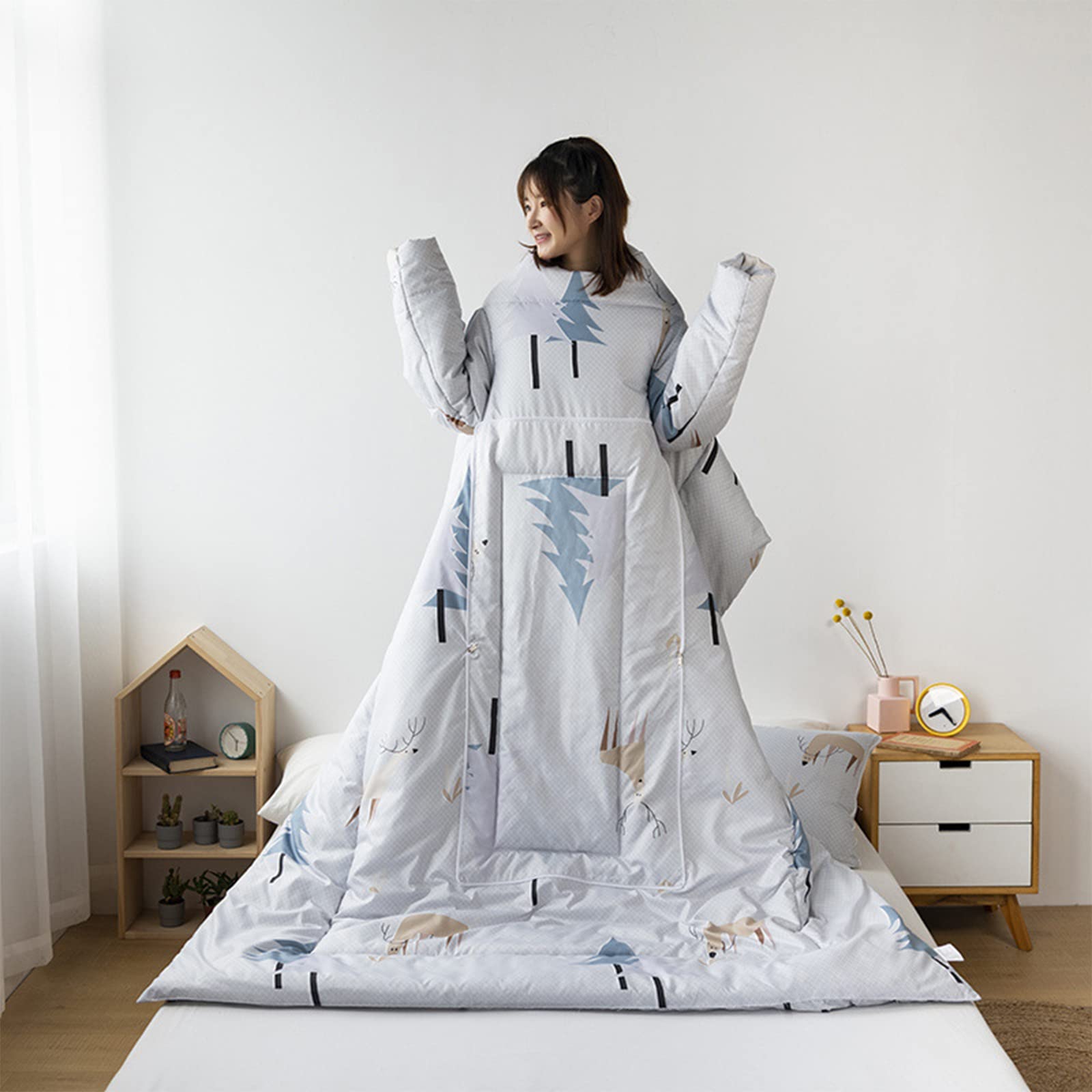 **Wearable Blanket with Sleeves - Thick & Warm Winter Quilt for Adults - Removable Soft Fleece Lazy Quilt - Perfect for TV Watching, Lounging & Bed Use - 150x200cm (D)**