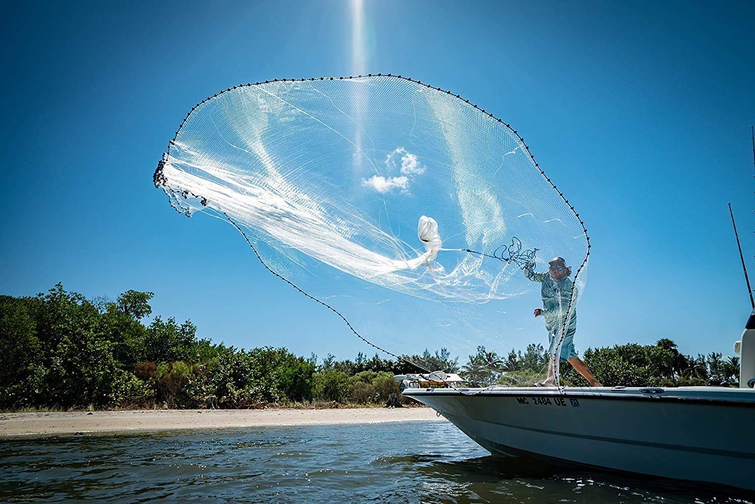 Premium Hand Cast Net for Fishing - Durable Casting Nets & Fish Traps for Minnow Bait - Saltwater & Freshwater Use in Lakes, Rivers & Ocean (1lb/Ft) - Ideal for Bait Collection & Recreational Fishing