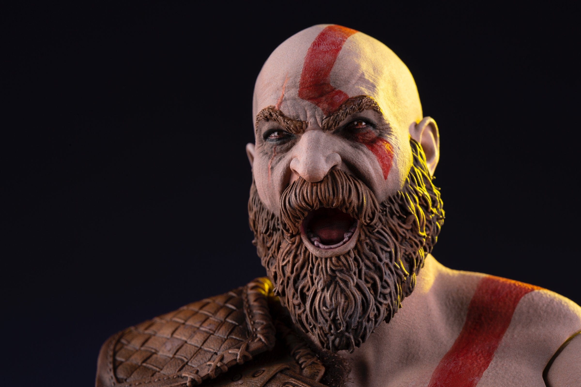 God of War Kratos 1/6 Scale Deluxe Action Figure - Exclusive Collectible for Gamers & Fans - Perfect for Display, Gaming Room Decor, and Cosplay Props