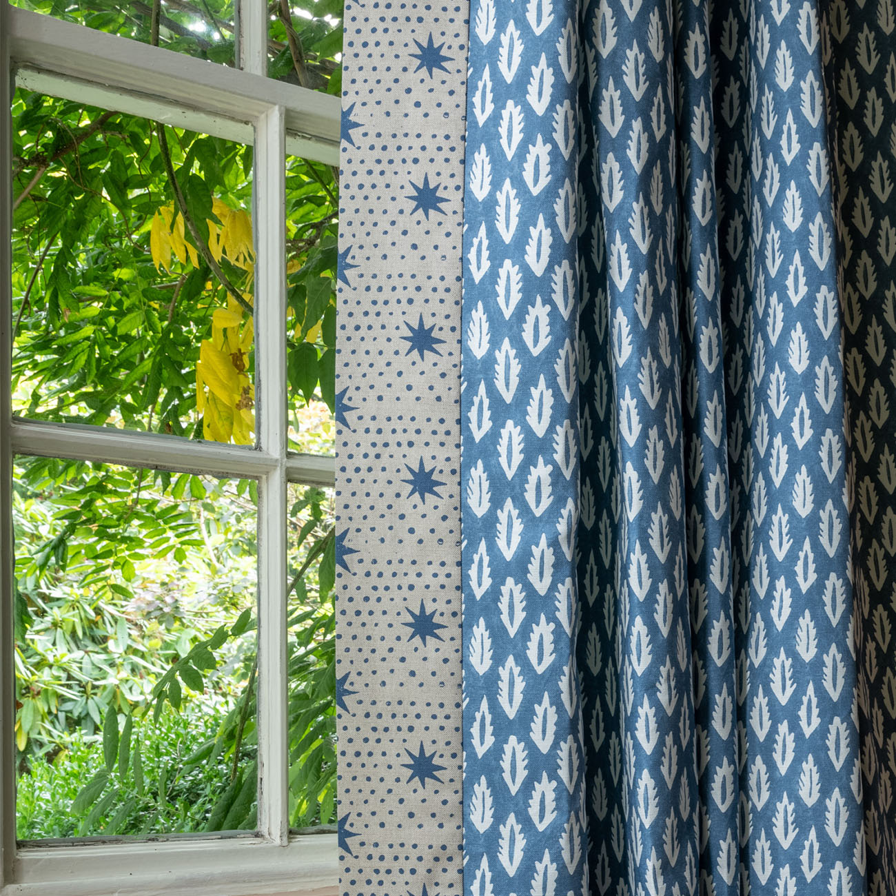 Spot & Star Printed Linen Cotton Fabric - Indigo Blue for Home Decor, DIY Crafts & Fashion Accessories
