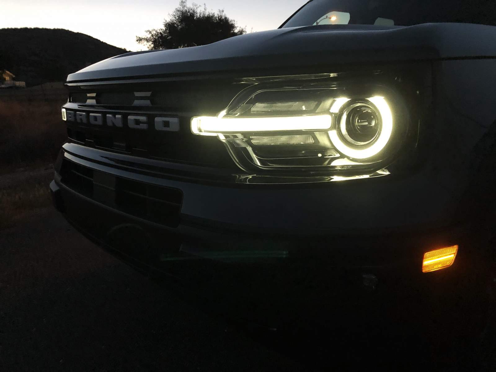4-Piece Set Smoke Lens Amber/Red Full LED Side Markers for 2021-2023 Ford Bronco Sport - Upgrade Your Off-Road Lighting for Night Driving & Trail Adventures