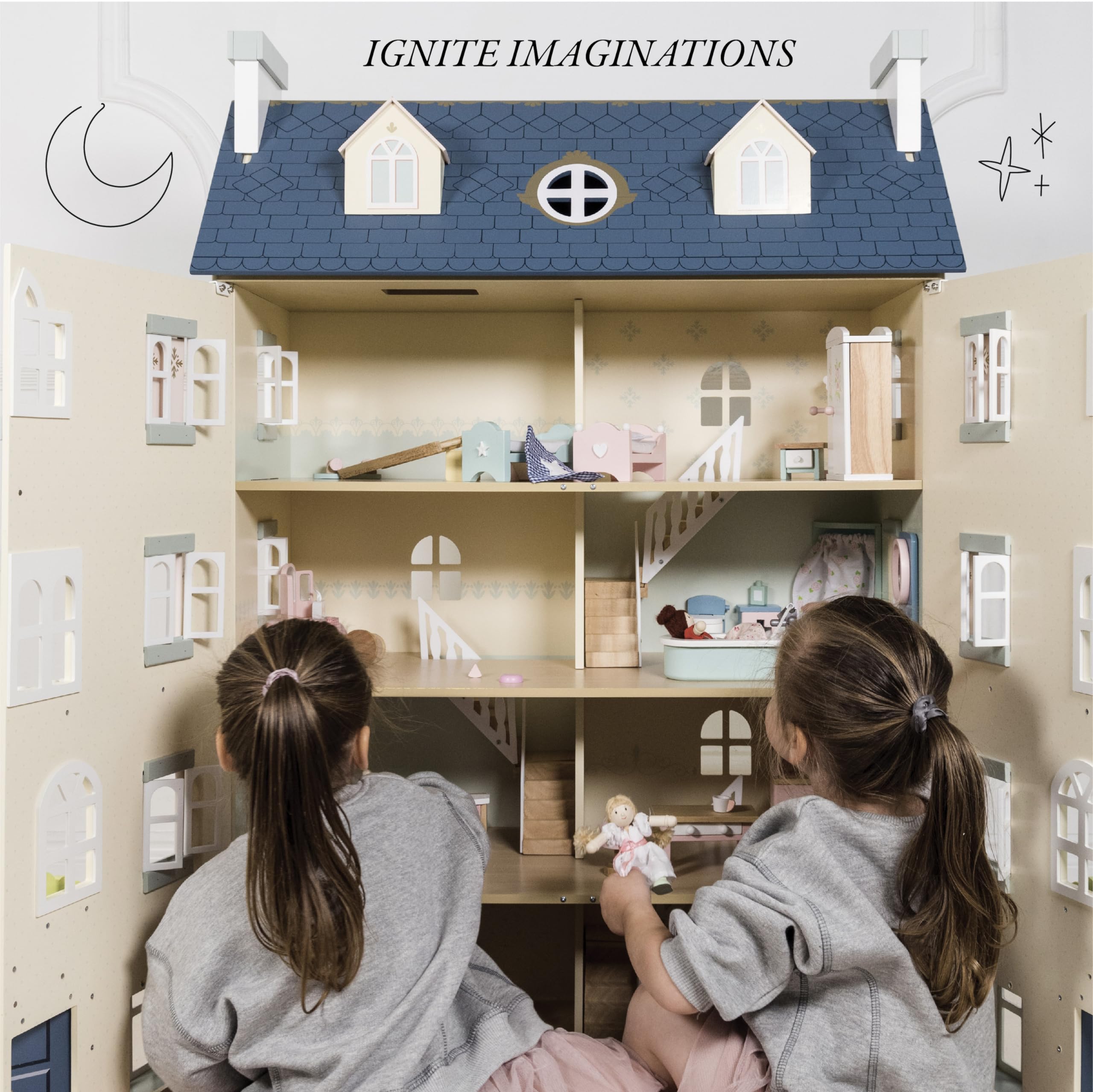 Le Toy Van Palace House Large 5-Storey Wooden Dollhouse - Premium Wooden Dolls House Play Set for Kids Ages 3+ | Perfect Gift for Girls & Boys | Pretend Play, Home Decor, Nursery Display