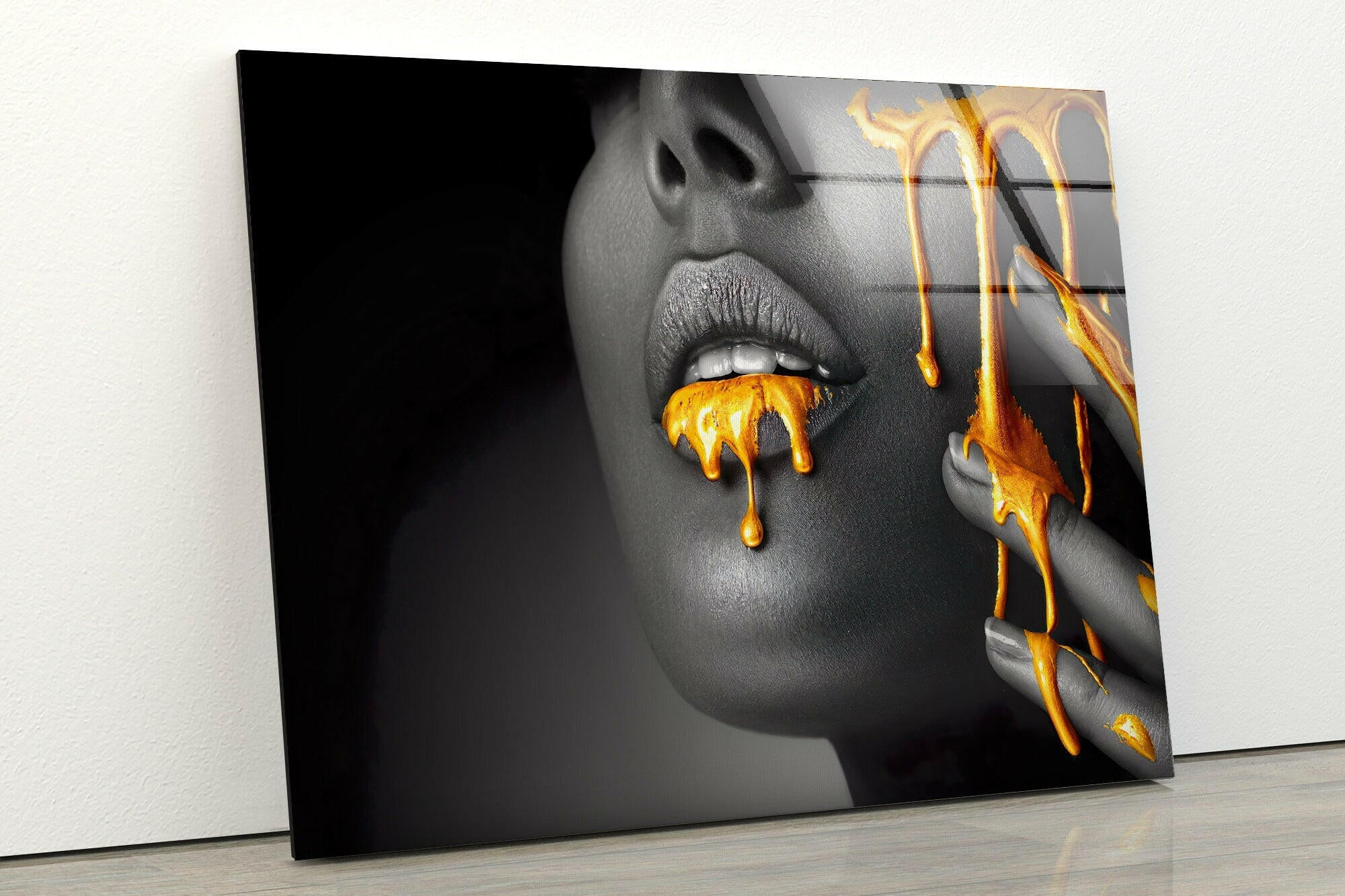 Elegant Black Woman Face Gold Liquid Glass Wall Art - Modern Home Decor for Living Room, Bedroom & Office