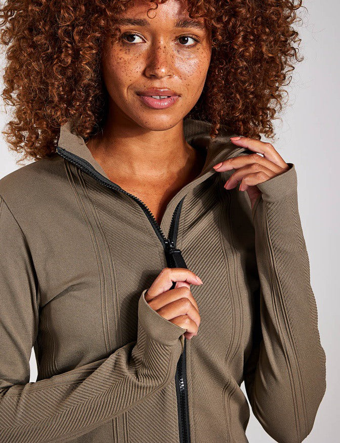 Premium India Jacket for Men & Women - Stylish Walnut Brown Outerwear for Fall & Winter | Perfect for Outdoor Adventures & Casual Wear