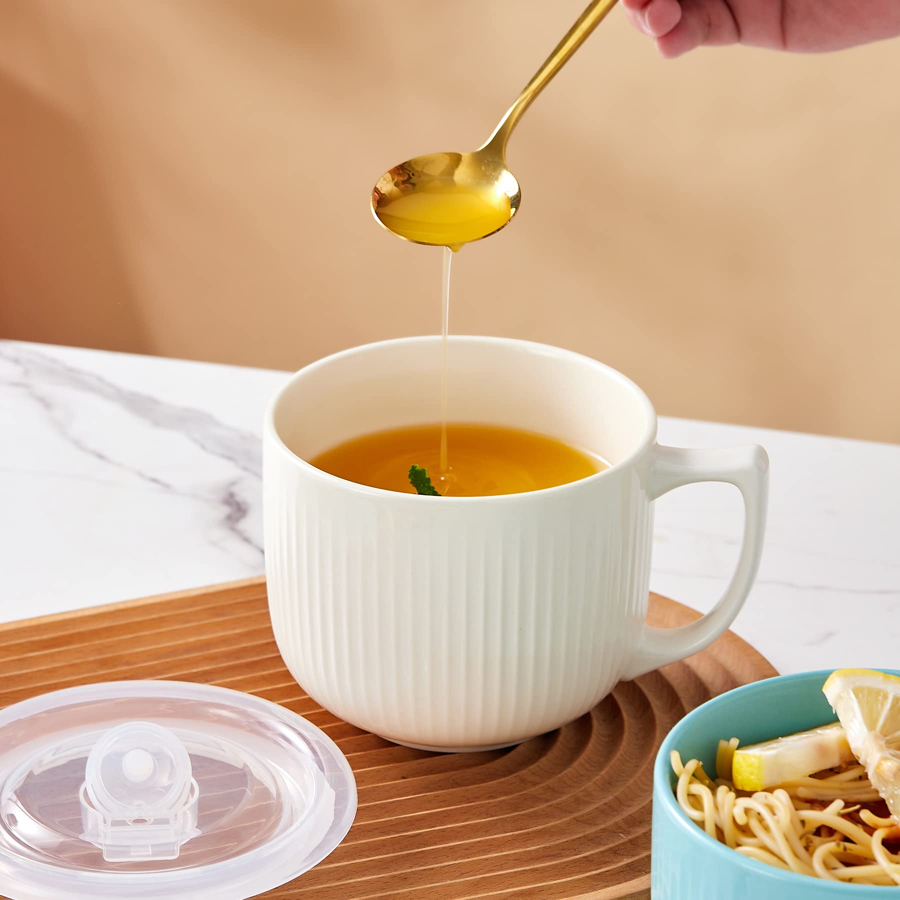 Premium 32oz Ceramic Soup Bowls with Handles & Vented Lid - Large Wide Soup Mugs for Ramen, Pasta, Salad & Cereal - Microwave & Dishwasher Safe - Perfect for Family Dinners, Meal Prep & Restaurant Use - Set of 2 (White)