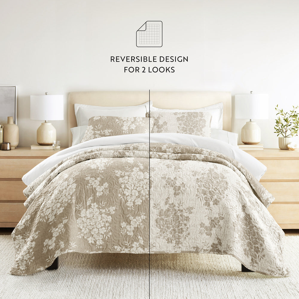 Distressed Bouquet Reversible Quilted Coverlet Set - Queen Size Bedding with Matching Shams - Farmhouse Chic Style for Cozy Bedroom Decor