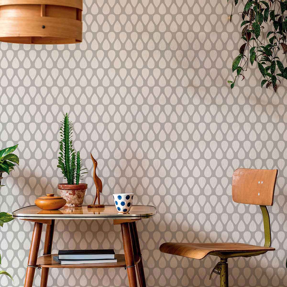 Grey Trellis Peel and Stick Removable Wallpaper - Self-Adhesive Decorative Wall Covering for Bedroom, Living Room, Kitchen, and Office