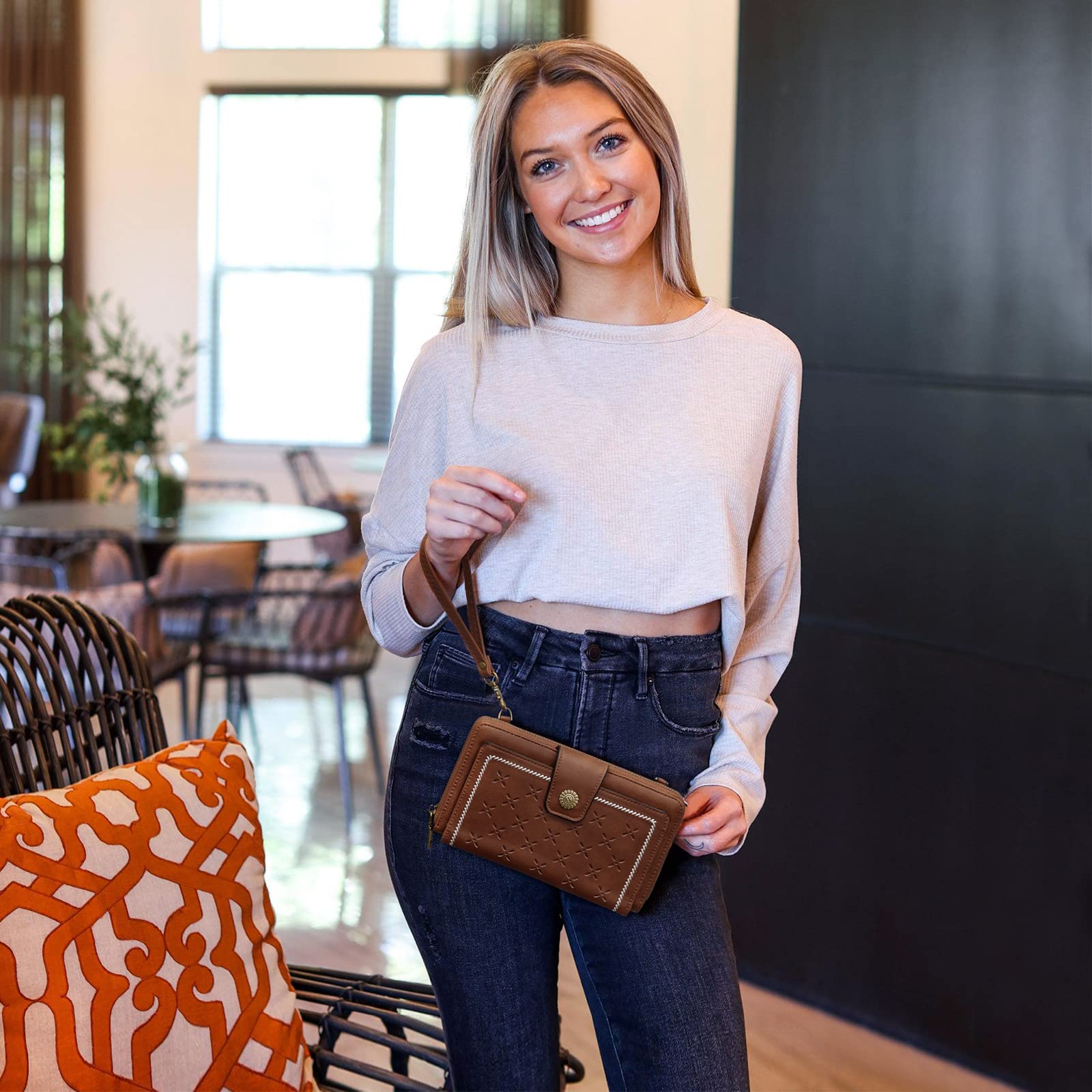 S-ZONE RFID Blocking 6.7 Inch Small Crossbody Phone Purse for Women - Faux Leather Shoulder Bag with 2 Adjustable Straps & Wristlet Wallet | Perfect for Travel, Shopping & Everyday Use