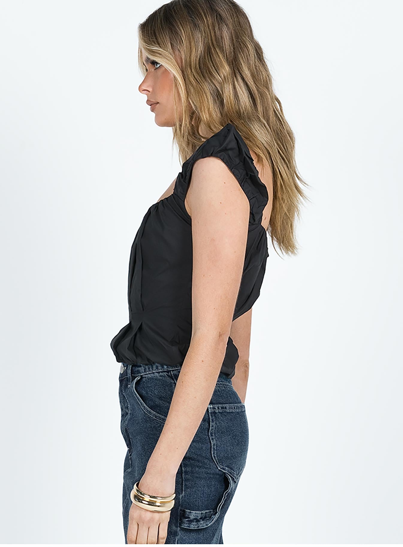 Almost Famous Top Onyx - Stylish & Comfortable Women's Fashion Top for Casual Wear, Parties & Night Out