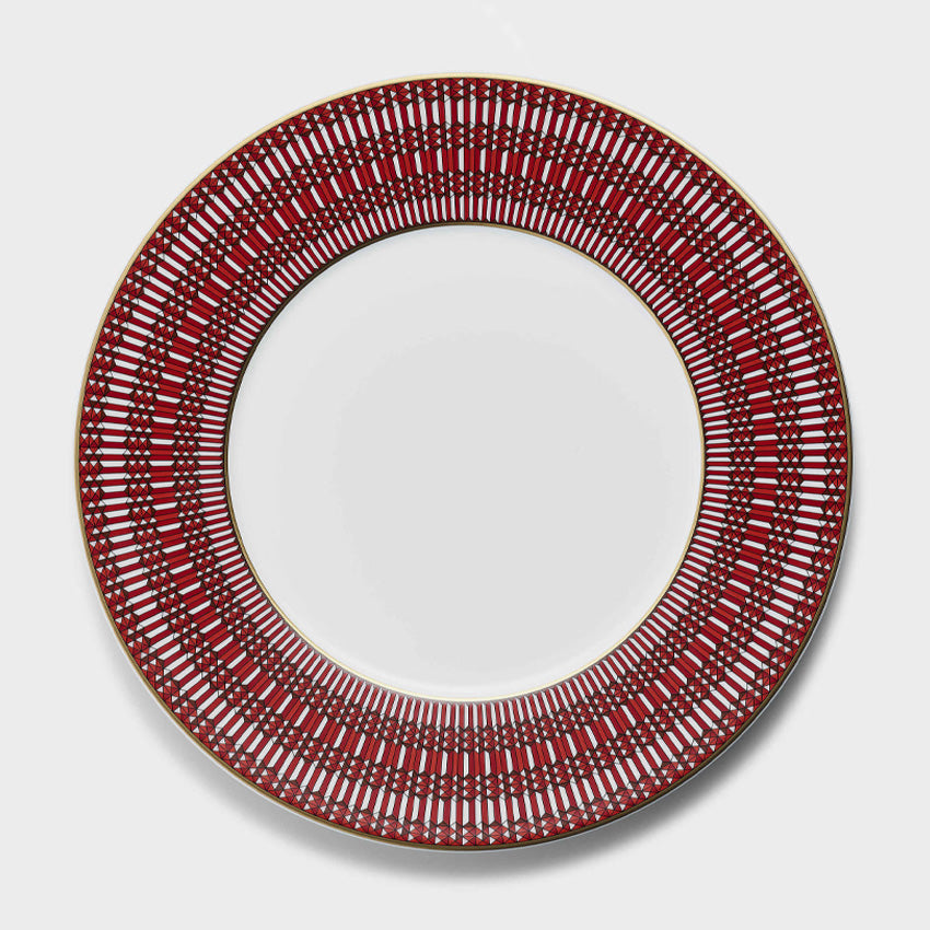 Baccarat Arcadia Plate - Elegant Crystal Dinnerware for Fine Dining & Special Occasions | Perfect for Weddings, Anniversaries & Luxury Gifts