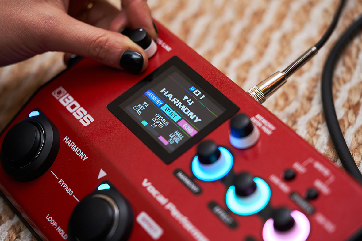 BOSS VE-22 Vocal Performer & Looper Pedal - Professional Vocal Effects Processor for Singers & Musicians - Perfect for Live Performances, Studio Recording & Karaoke Nights