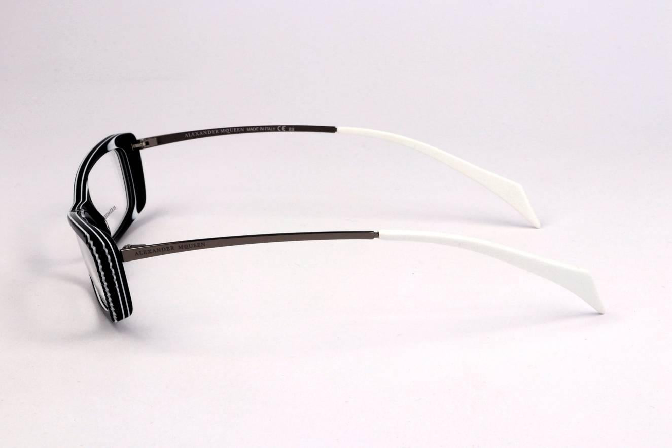 Alexander McQueen AMQ4163 Designer Eyeglasses for Women & Men - Stylish & Durable Frame for Reading, Driving & Fashion Accessories