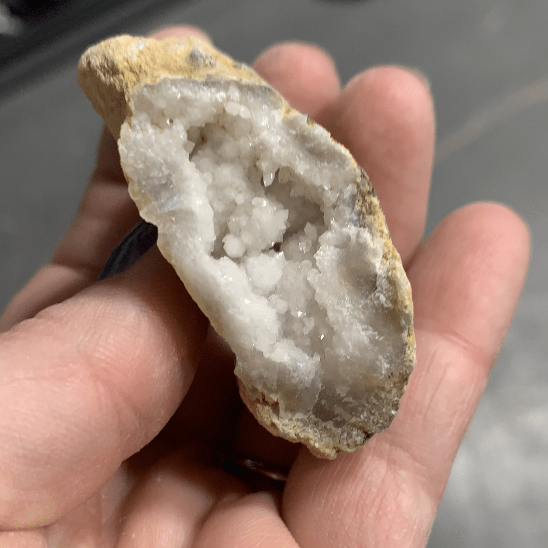 Break Your Own Geodes Kit - Crack Open Real Natural Crystals for Kids & Adults - STEM Educational Science Activity for Home, Classroom & Outdoor Exploration