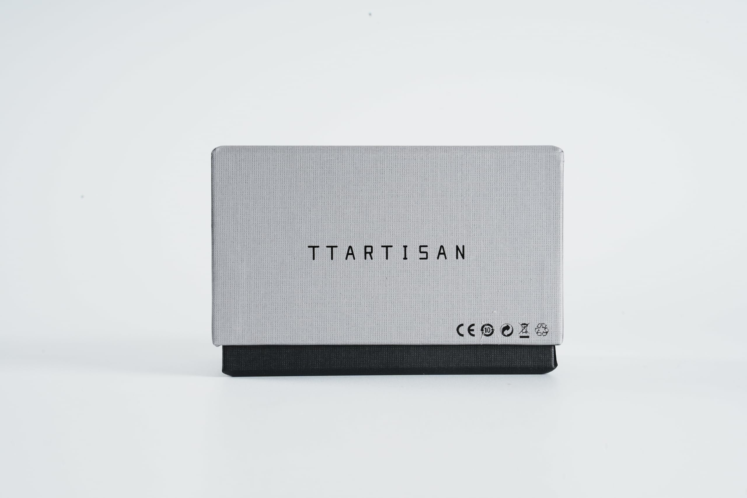 TTARTISAN 10mm F2.0 APS-C Ultra Wide Angle Manual Focus Lens for Canon RF Mount - Perfect for Landscape, Architecture & Astrophotography