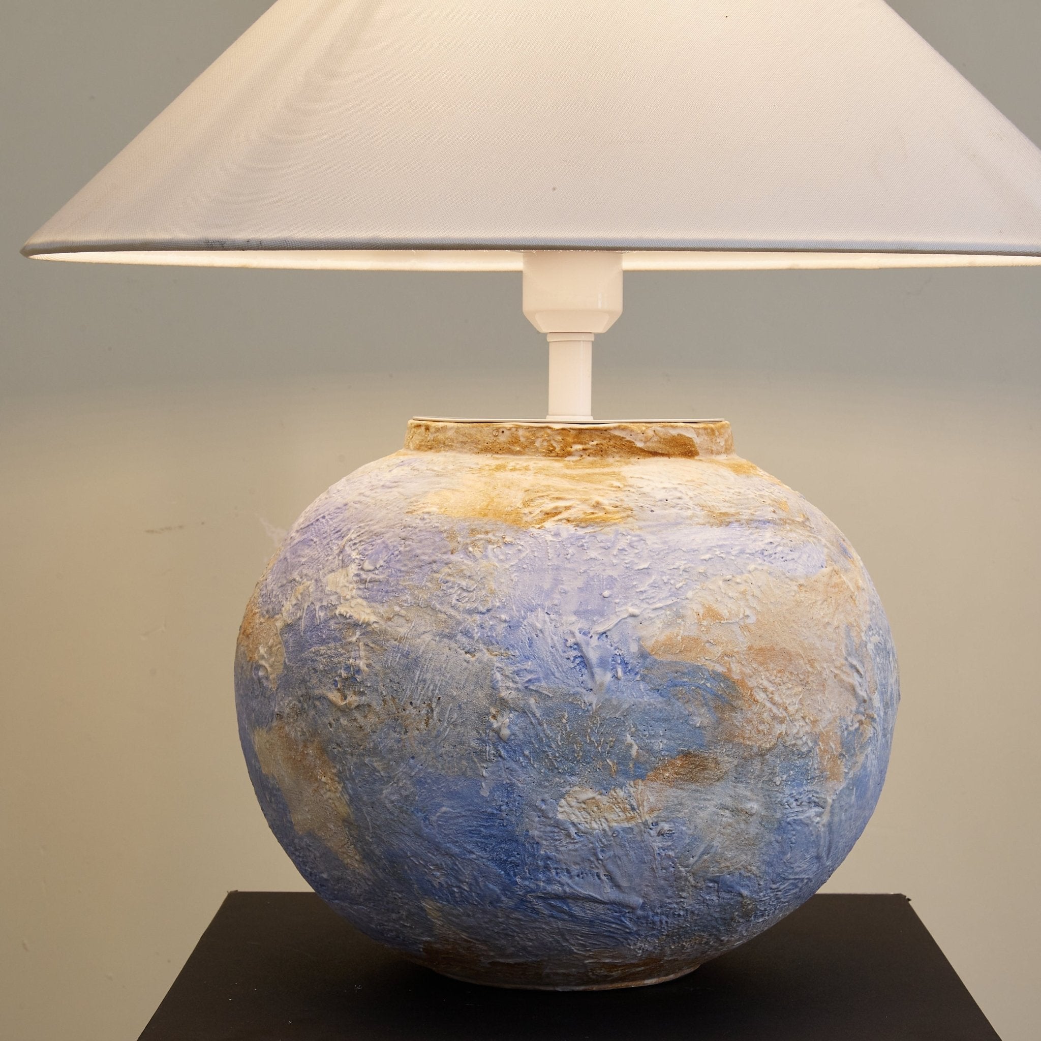 Aquarelle Terra Table Lamp - Modern Ceramic Nightstand Lamp for Bedroom, Living Room, or Office - Soft Ambient Lighting for Relaxation & Decor