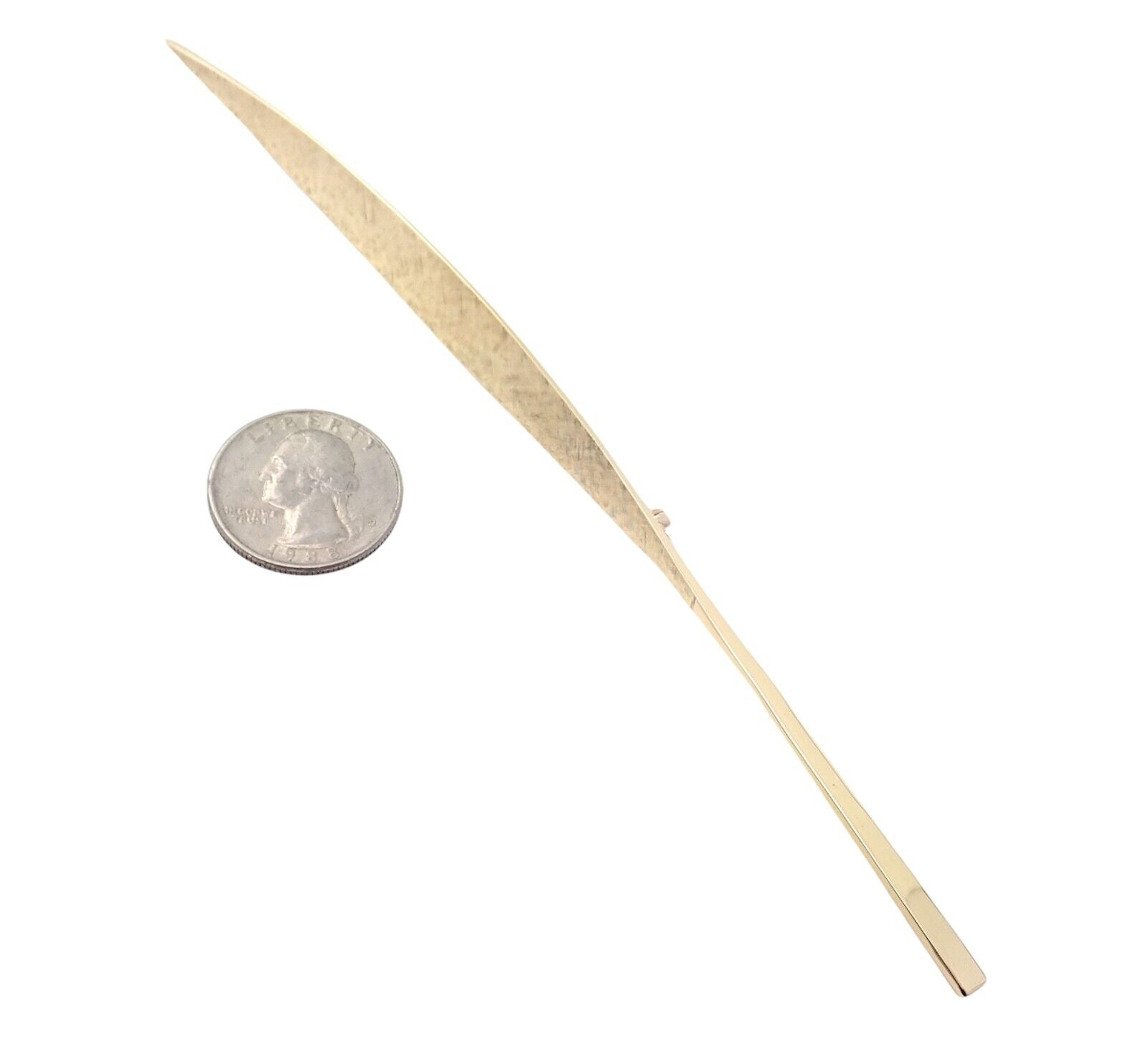 Vintage Authentic Cartier Dinh Van 18k Yellow Gold Long Quill Brooch Pin - Rare Collectible Jewelry for Special Occasions & Vintage Fashion