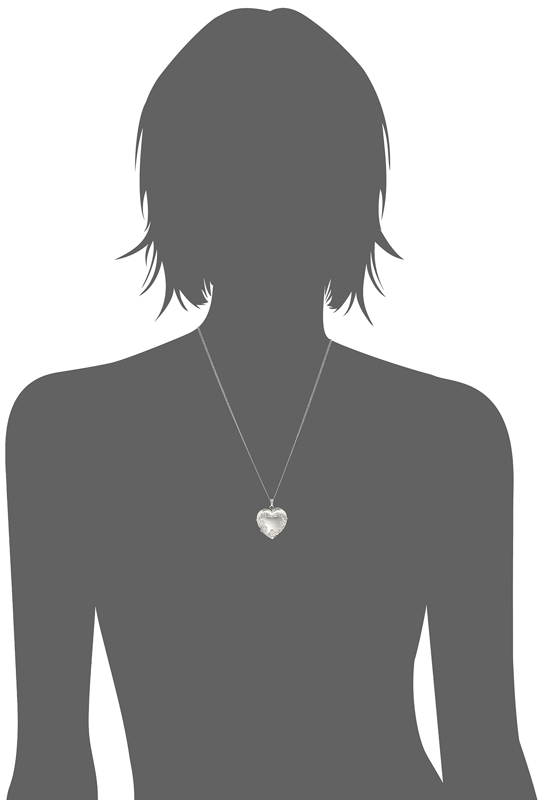 Amazon Essentials Engraved Heart Locket Necklace - 20