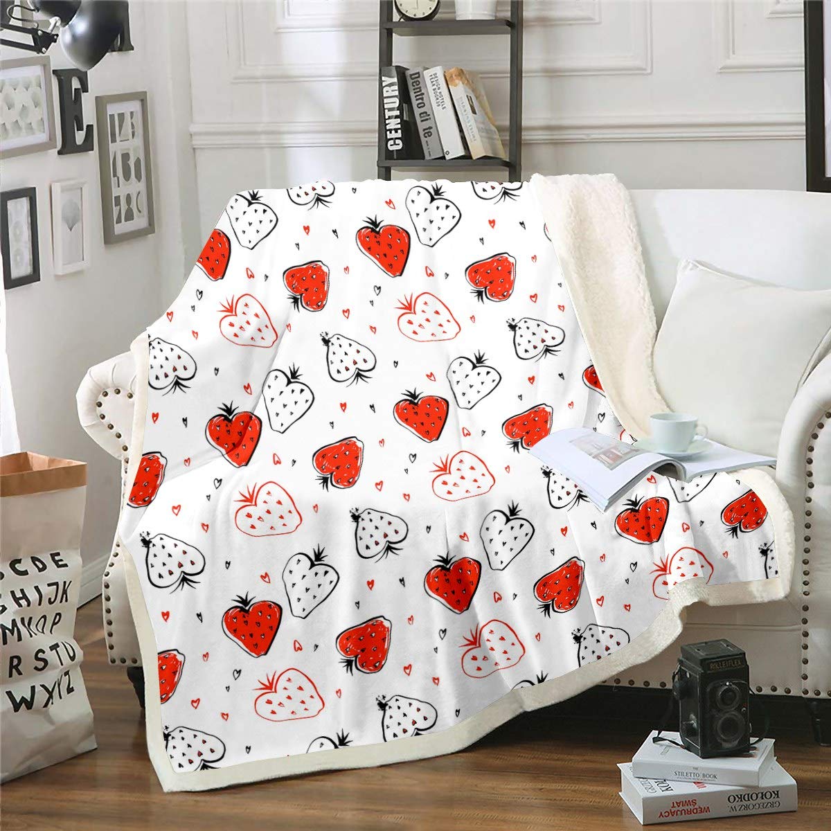 Soft Strawberry Fleece Blanket for Girls - Cute Cartoon Sherpa Throw Blanket with Heart Pattern, 90x90 Inches, Queen Size - Perfect for Sofa, Couch, Bedroom Decor & Cozy Winter Nights