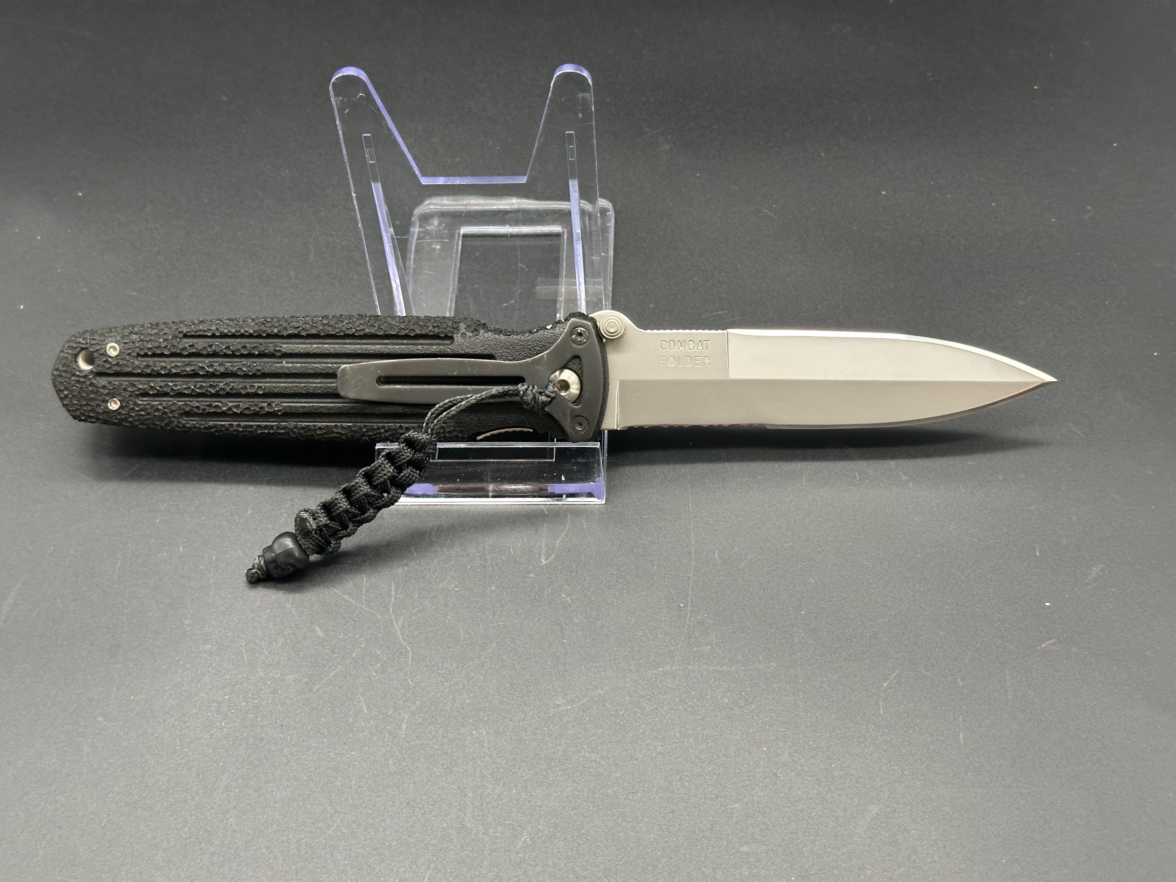 Gerber Applegate Fairbairn Combat Folding Knife - Tactical Survival Tool for Outdoor Camping, Hunting & Emergency Preparedness