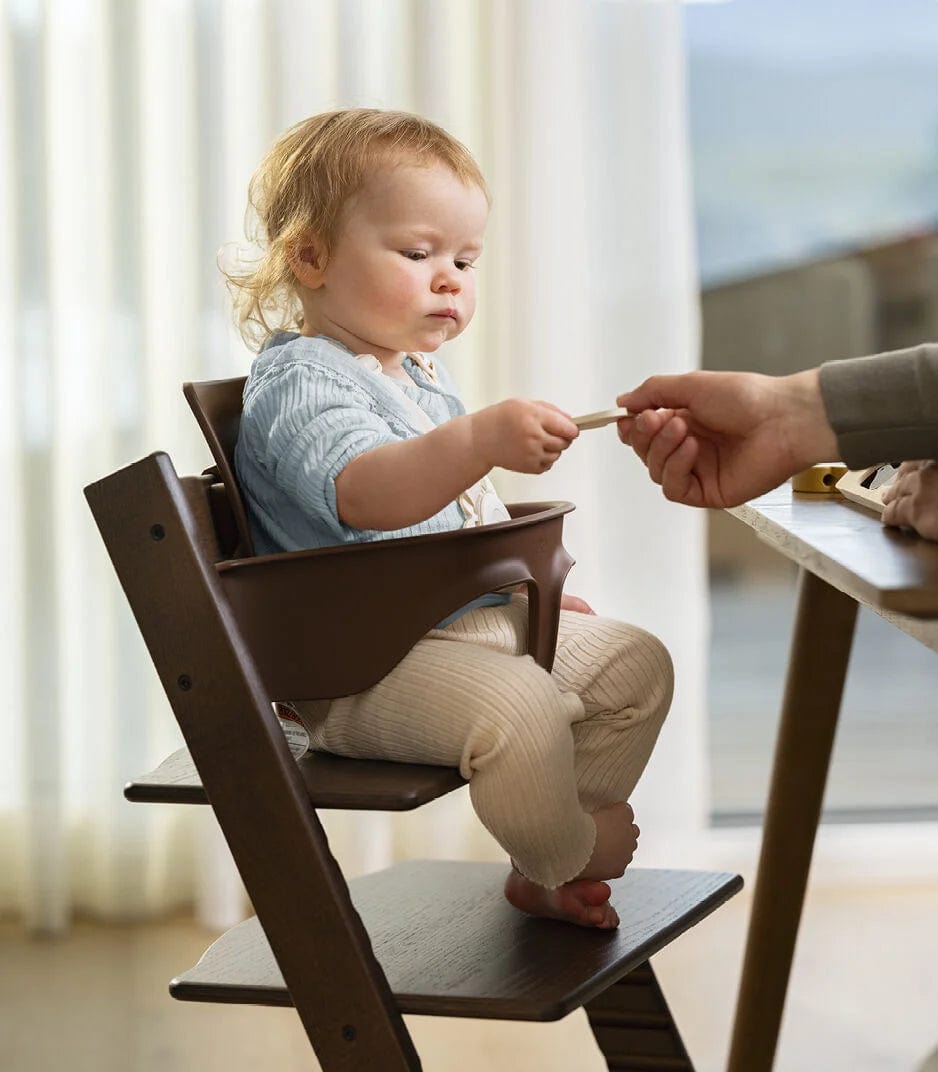 Stokke Tripp Trapp Complete High Chair with Cushion & Tray - Adjustable Baby Feeding Chair for Toddlers - Perfect for Dining, Playtime & Learning Activities