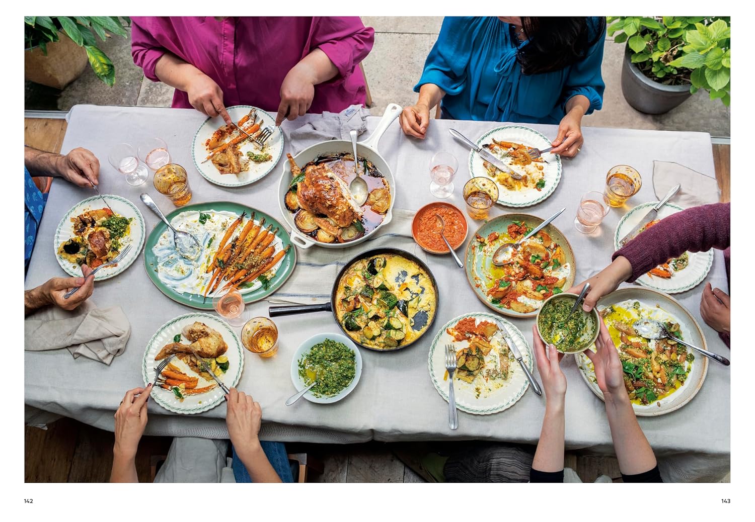 Ottolenghi Comfort Cookbook - Easy & Delicious Middle Eastern Recipes for Home Cooking | Perfect for Family Dinners & Holiday Entertaining