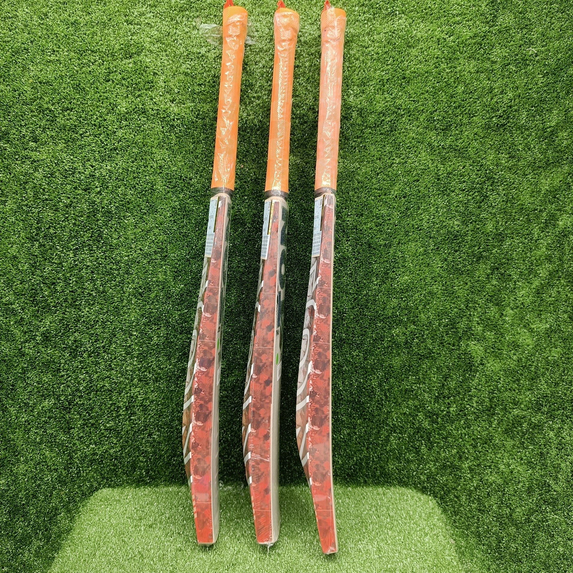SS TON Dhoni Thala English Willow Cricket Bat - Professional Grade Cricket Equipment for Matches & Practice | Perfect for Cricket Enthusiasts & Professional Players