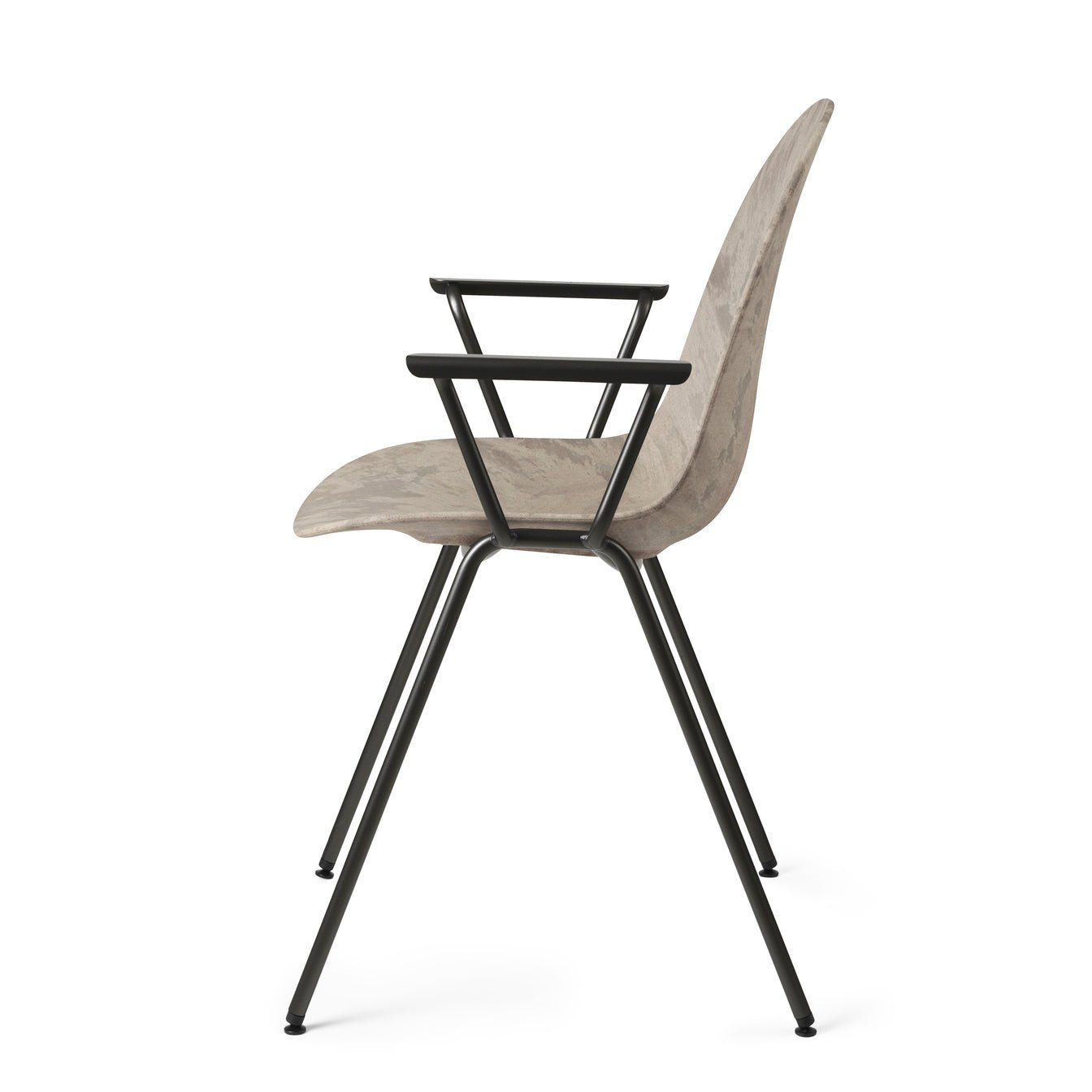Eternity Armchair by Mater - Modern Lounge Chair for Living Room, Office & Reading Nook - Premium Comfort & Stylish Design