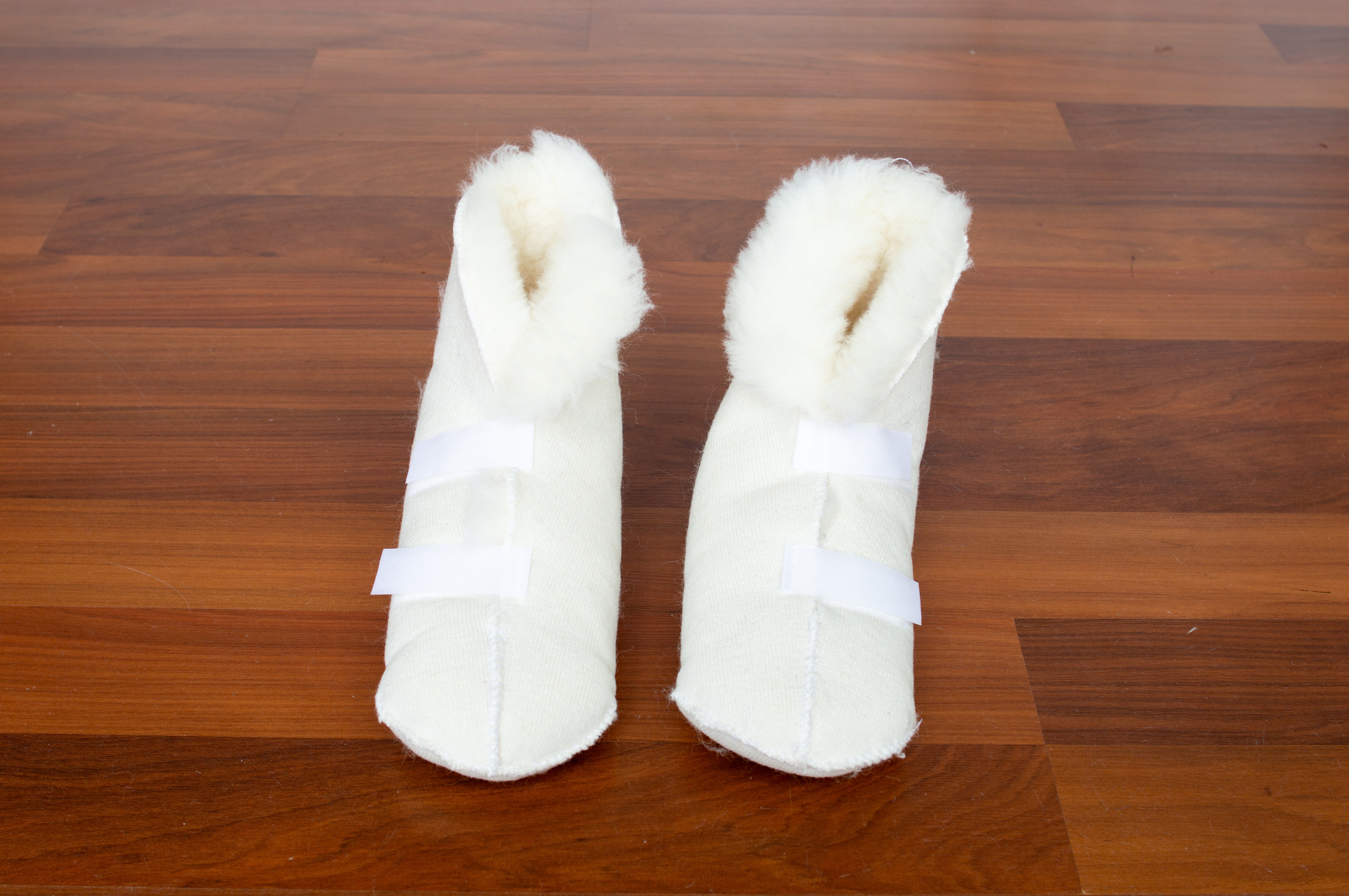 Cozy Sheep Wool Bed Boots with Non-Slip Plain Sole - Warm Winter House Slippers for Women & Men, Perfect for Indoor Comfort, Relaxation, and Cold Weather Lounging