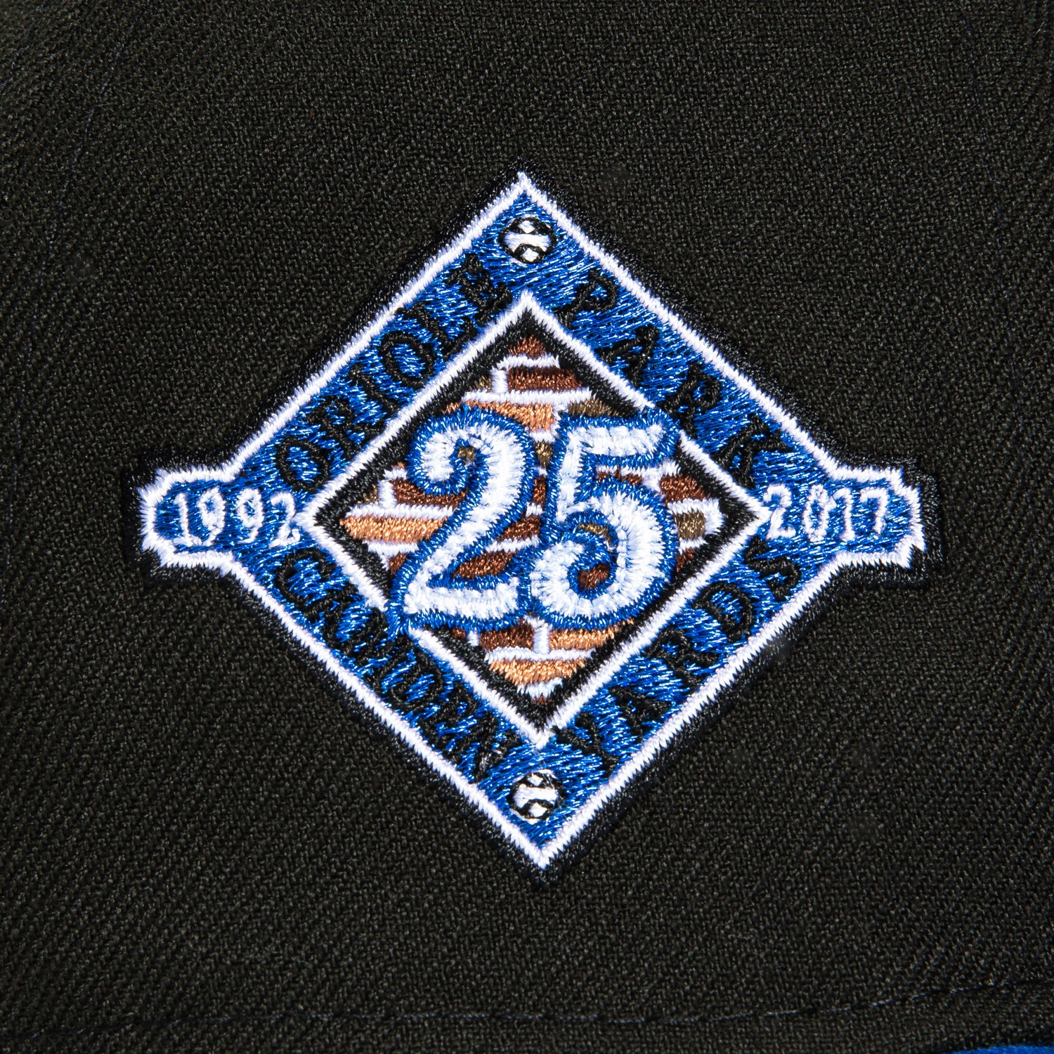 New Era 59Fifty Baltimore Orioles 25th Anniversary Patch Snapback Hat - Black & Royal Blue Baseball Cap for Men - Perfect for MLB Games, Sports Events & Streetwear Fashion
