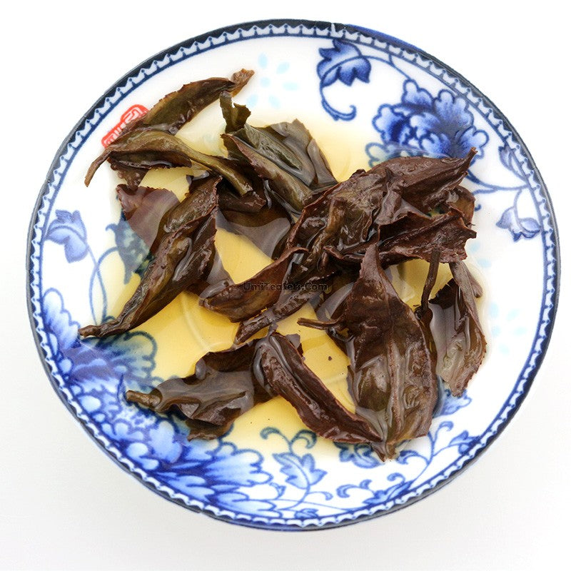 Premium Bai Hao Oolong Tea - High Mountain Taiwanese Oolong Tea - Fragrant & Smooth Flavor - Loose Leaf Tea for Relaxation, Meditation & Afternoon Tea Time