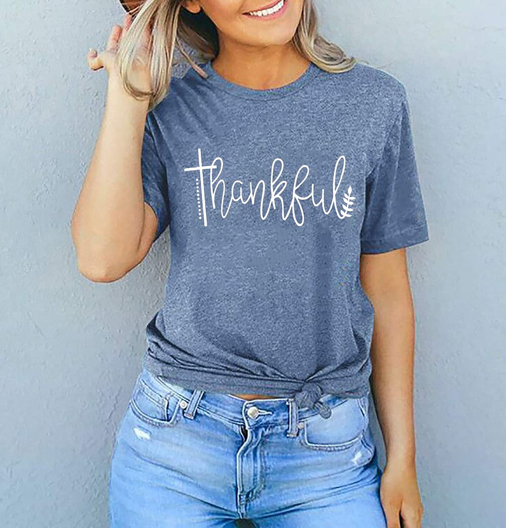 Women's Thanksgiving Graphic T-Shirts - Thankful Short Sleeve Casual Tops for Holiday Gatherings, Family Dinners & Fall Festivals