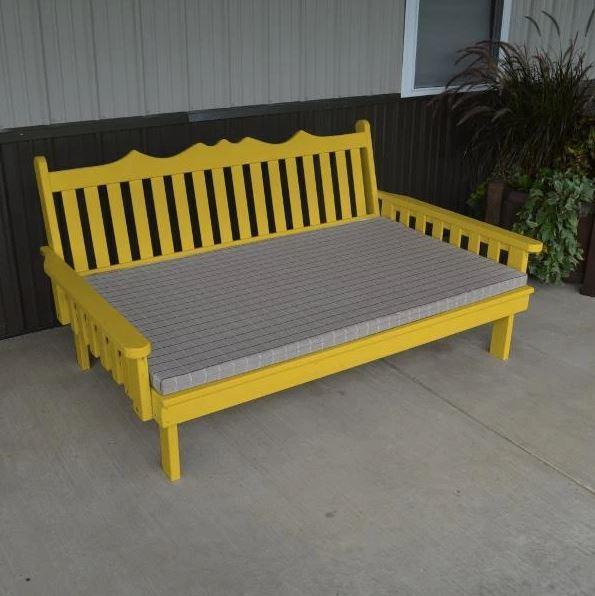 Royal English Daybed in Yellow Pine by A&L Furniture – Elegant Sofa Bed for Living Room, Guest Room & Home Office