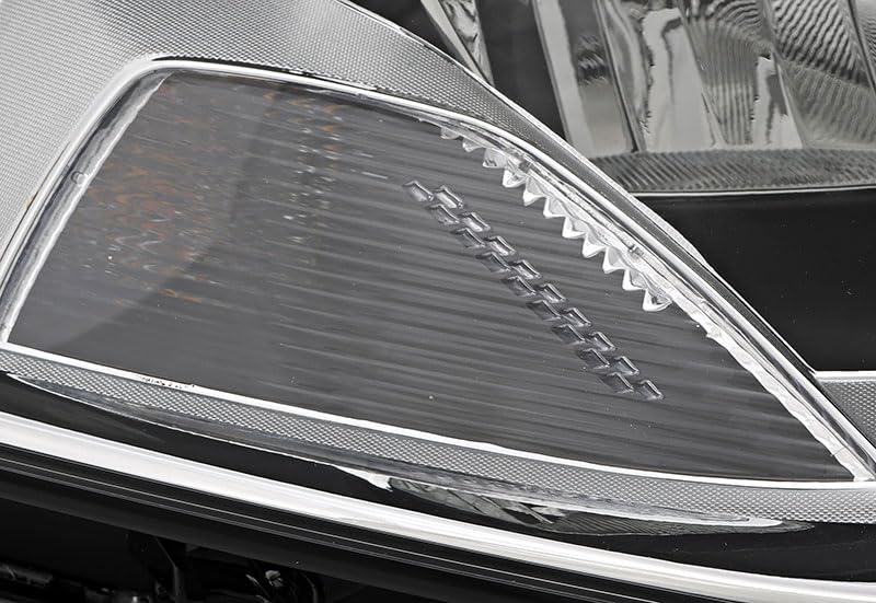 2014-2017 Volkswagen Golf & 2014-2016 GTI Right Passenger Side Halogen Headlight Replacement - Perfect for Night Driving, Foggy Conditions & Enhanced Road Visibility