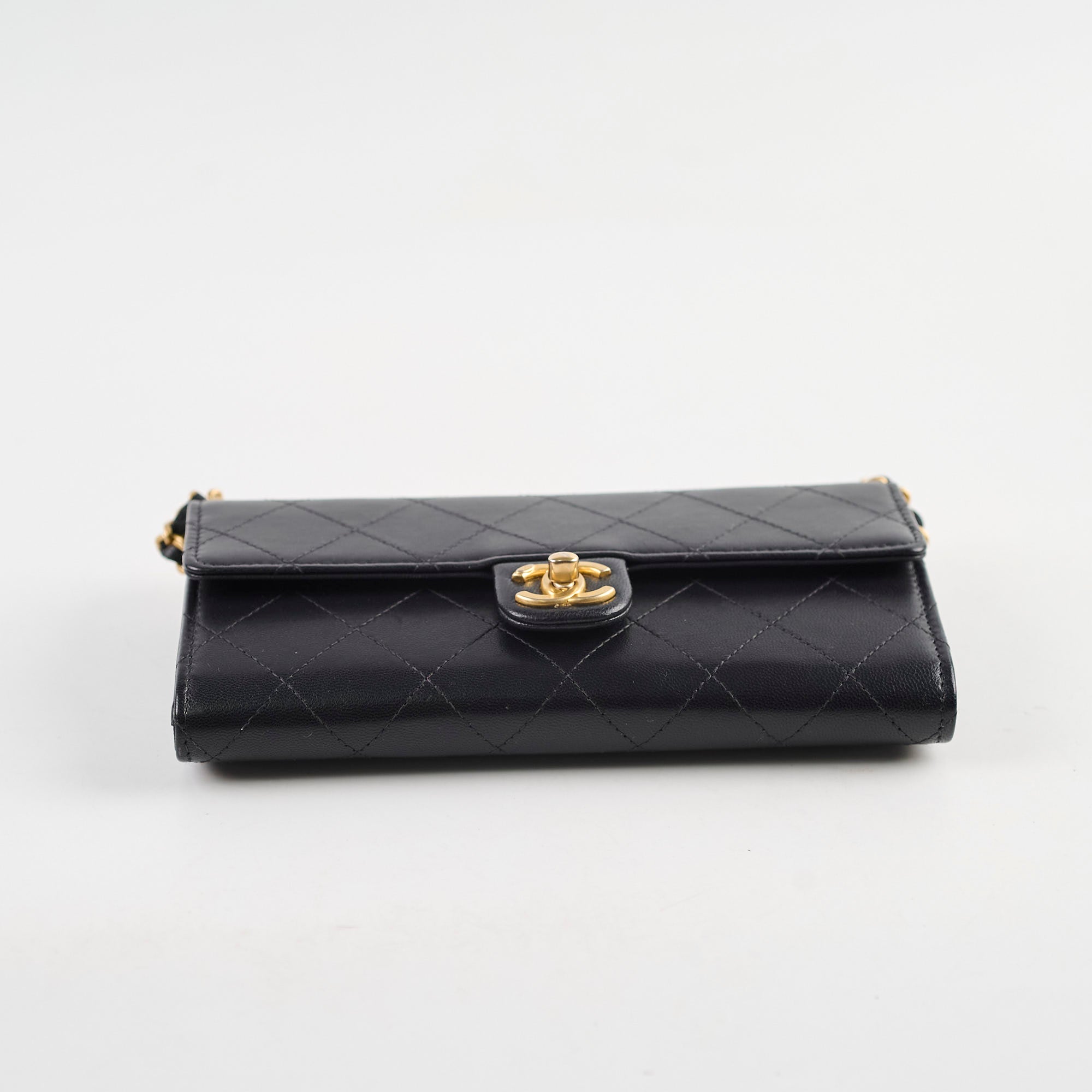 Chanel Black Pearl Wallet On Chain - Luxury Crossbody Bag for Women, Perfect for Evening Parties & Special Occasions