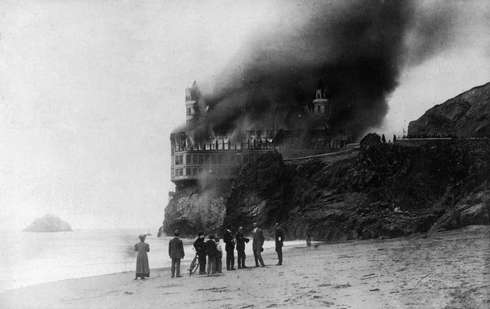 San Francisco Cliff House Fire 11983 - 24x36 Signed Art Print, Vintage Wall Decor Poster for Home & Office - Perfect for Living Room, Bedroom & Office Decor