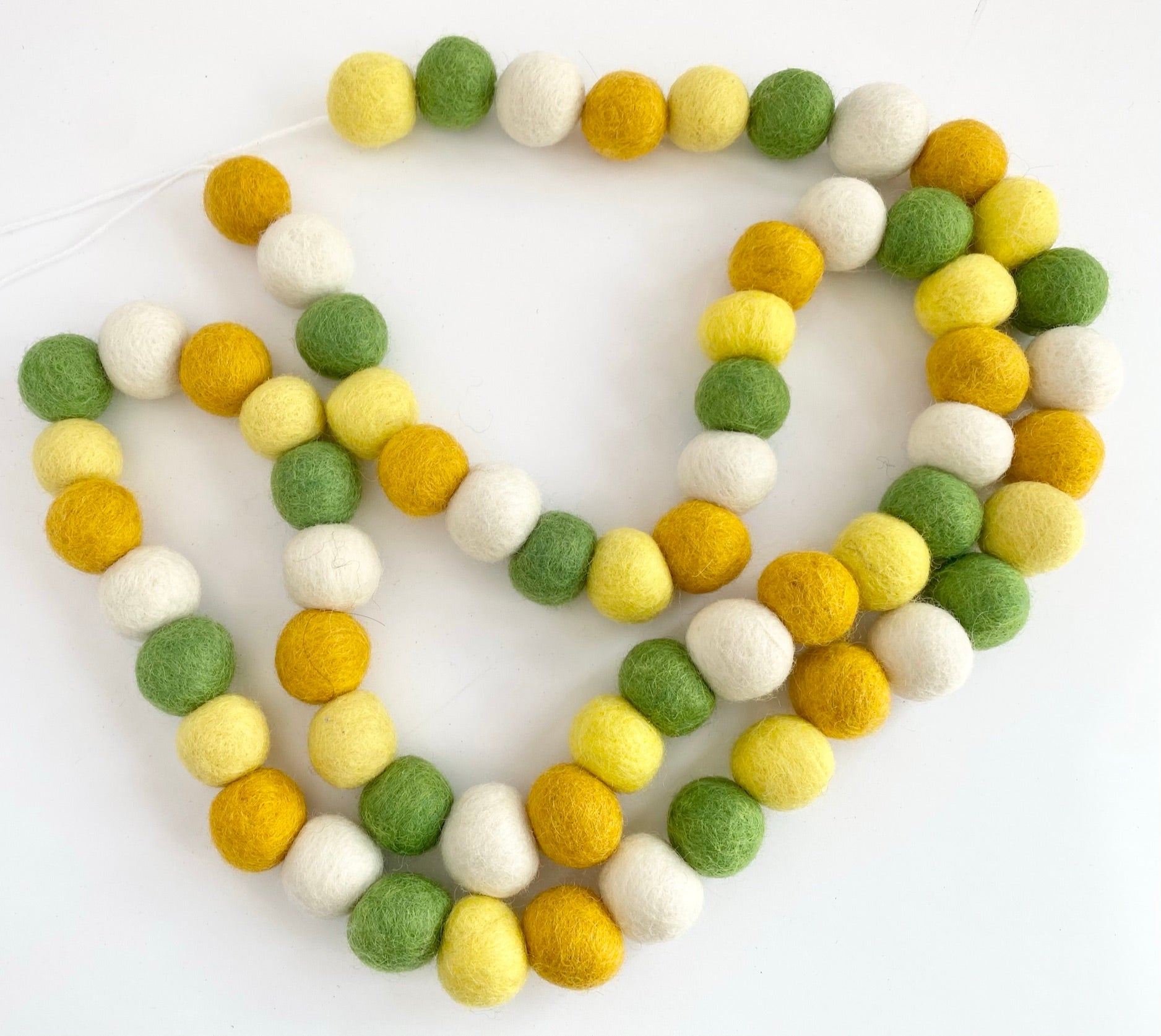 Dandelion Felt Ball Garland - Handmade Decorative String for Nursery, Baby Shower, Wedding & Home Decor - Eco-Friendly Wool Felt Balls on Natural Cotton String - Perfect for Wall Decor, Party Backdrop & Boho Room Aesthetic