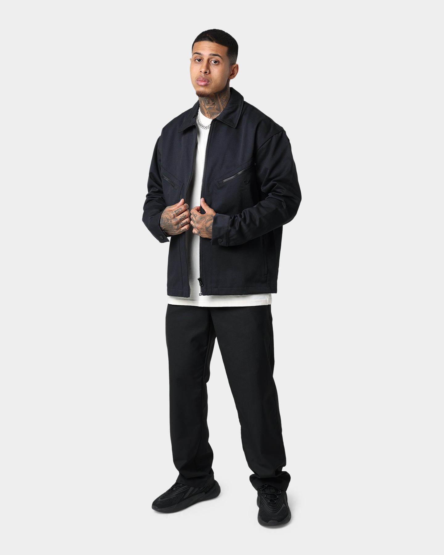 Adidas Trefoil Twill Blouson Jacket for Men - Classic Black Windbreaker with Iconic Logo | Perfect for Outdoor Sports, Casual Wear & Street Style Fashion