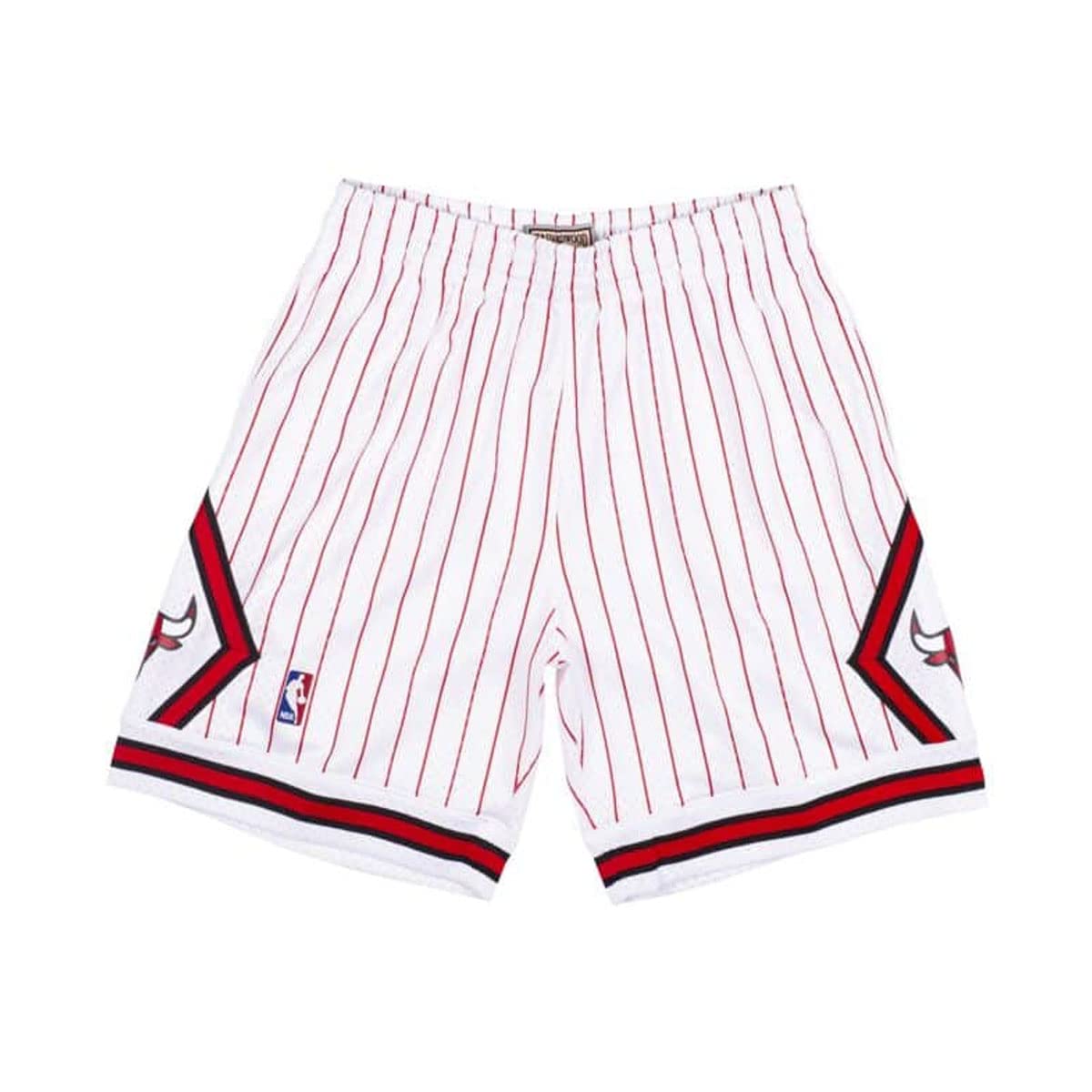 Mitchell & Ness Chicago Bulls 1995-96 Reload Swingman Shorts for Men - Medium Size, White - Perfect for Basketball Games, Gym Workouts & Retro Sports Fashion