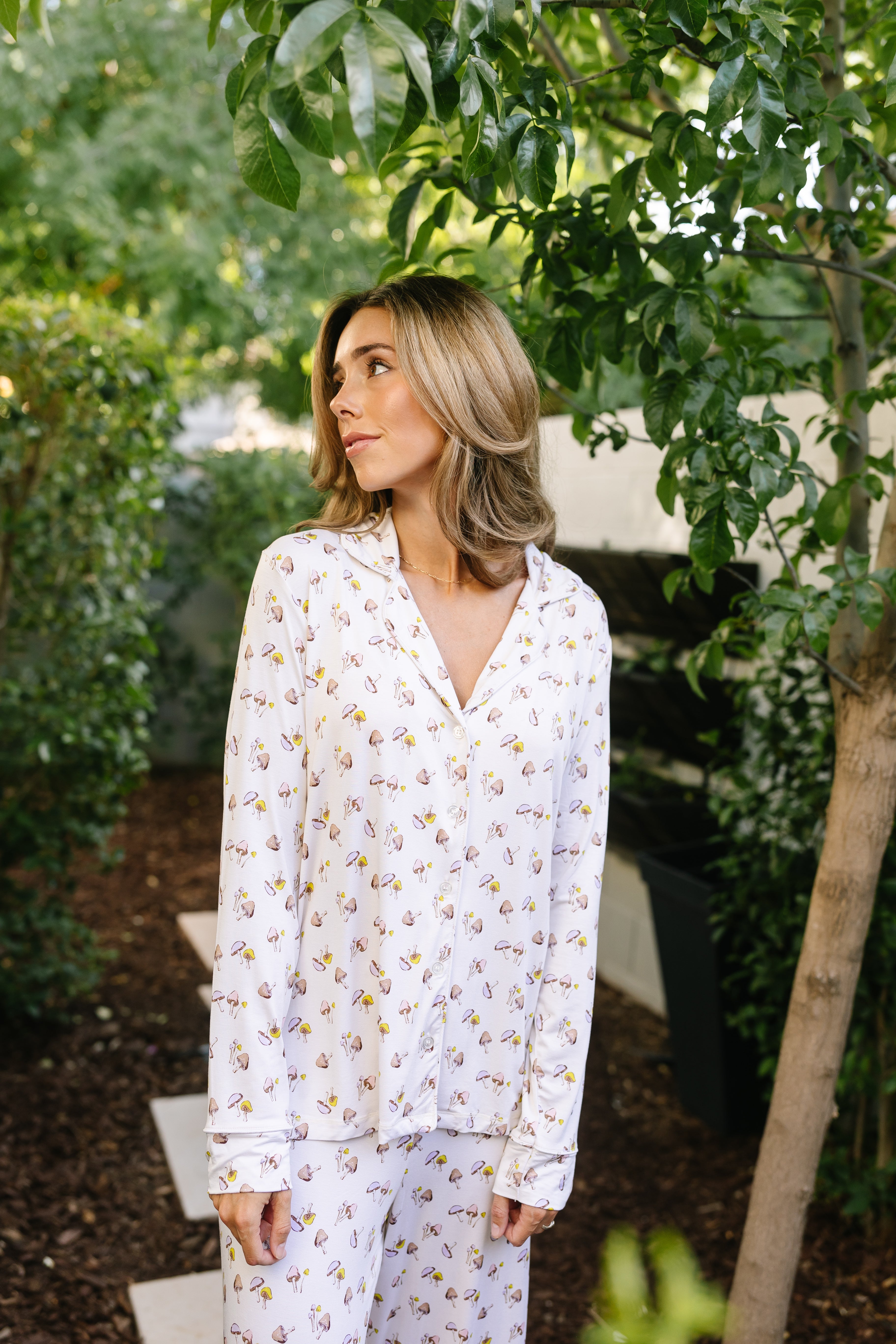 Deja Vu Women's Pajama Set - Soft Cotton Sleepwear for Women, Comfy Loungewear for Relaxing at Home or Sleepovers
