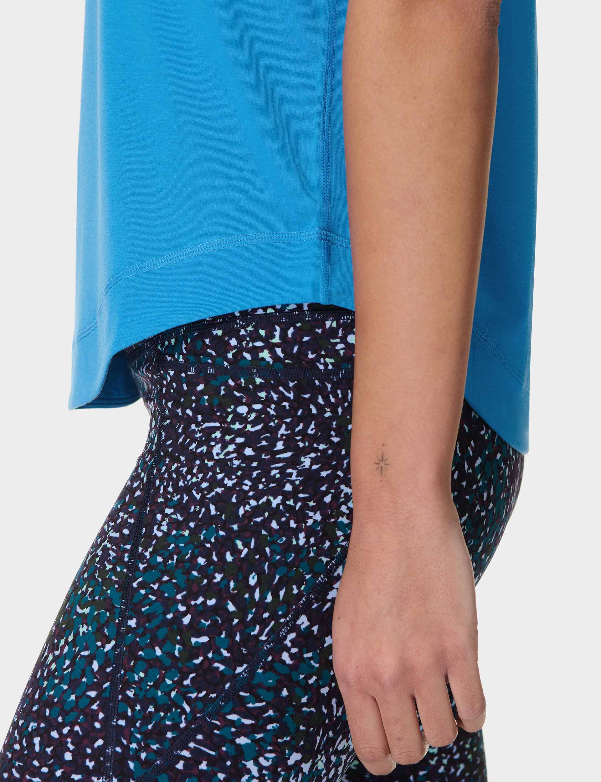 Breathe Easy Running T-Shirt for Men & Women - Moisture-Wicking Performance Shirt in Tidal Blue - Perfect for Jogging, Gym Workouts & Outdoor Activities