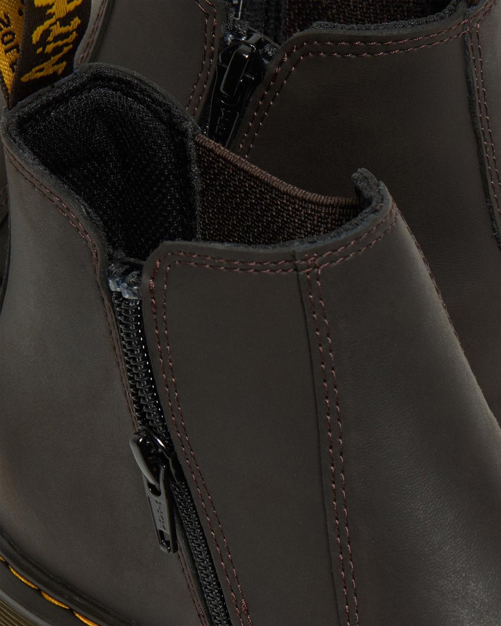 2976 Wildhorse Leather Chelsea Boots for Youth - Stylish & Comfortable Leather Ankle Boots for Teens - Perfect for School, Casual Outings & Outdoor Activities