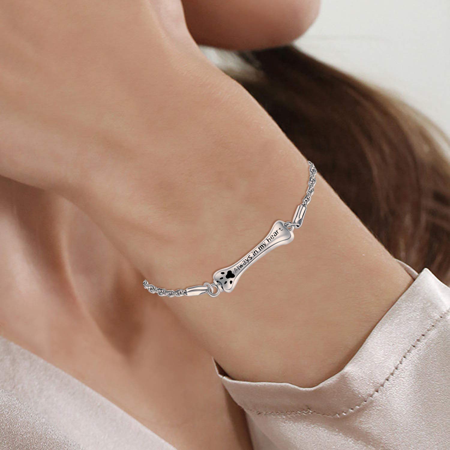 WINNICACA Sterling Silver Cremation Jewelry Bracelet - Keepsake Urn for Ashes with Funnel Filler - Memorial Gift for Loved Ones | Wearable Remembrance for Everyday Comfort & Special Occasions