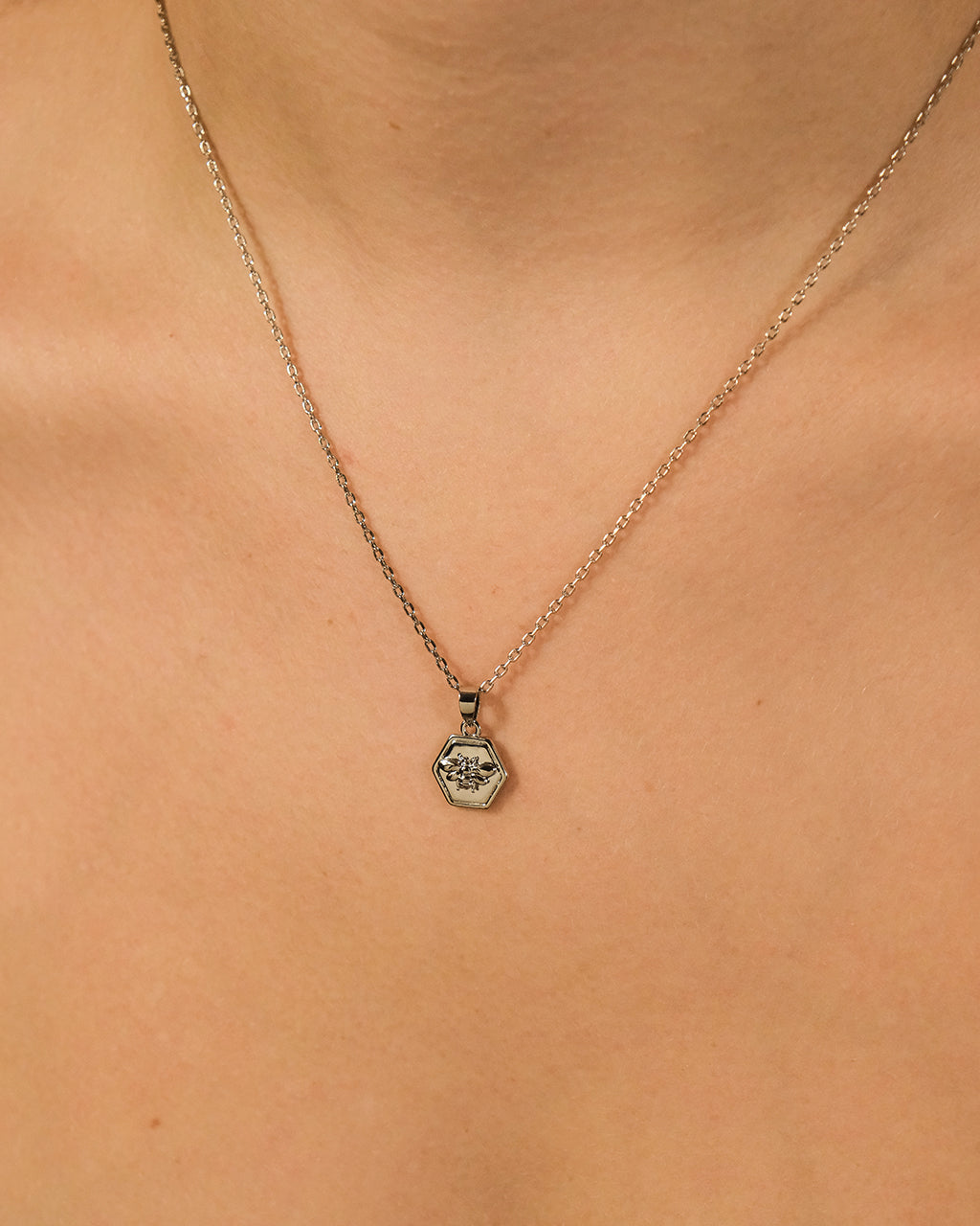 Hexagon Bee Pendant Necklace - Gold Honeycomb Jewelry for Women, Dainty Layering Necklace, Perfect for Everyday Wear & Gift Giving | Boho Chic, Nature Inspired, Casual & Formal Occasions
