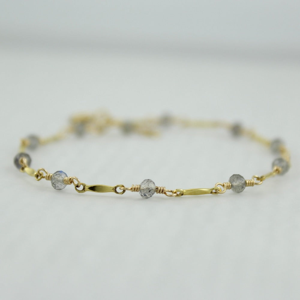 Dainty Dapped Bar & Gemstone Chain Bracelet for Women - Elegant Layering Jewelry for Everyday Wear, Gift Giving & Special Occasions